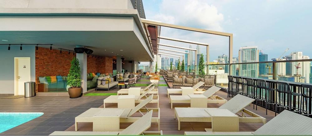 Hilton Garden Inn Kuala Lumpur - South Exterior foto